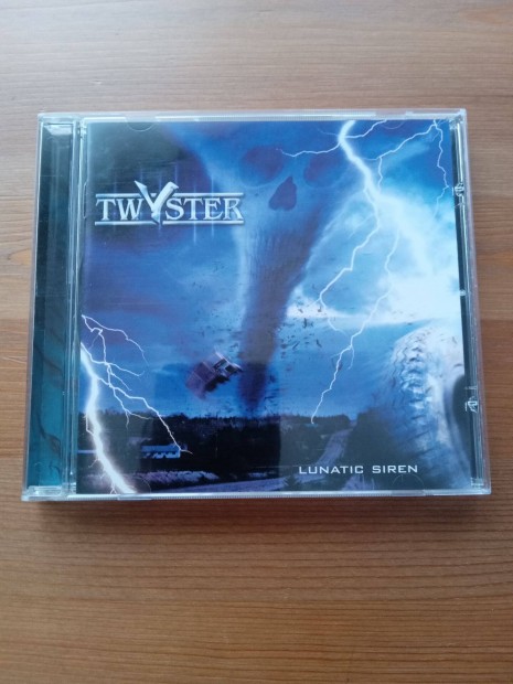 Twyster - Lunatic siren