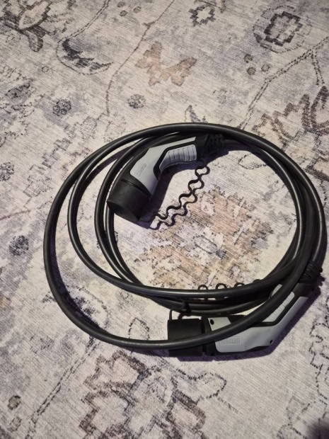 Type2 - Type 2 Elektromos Aut� T�lt�k�bel 1 f�zis 32A