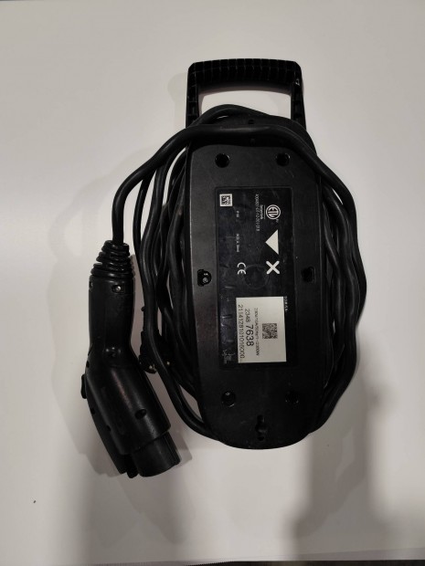 Type 1 Voltec otthoni h�l�zati t�lt� 