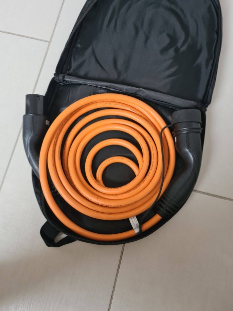 Type 2 Elektromos aut tltkbel