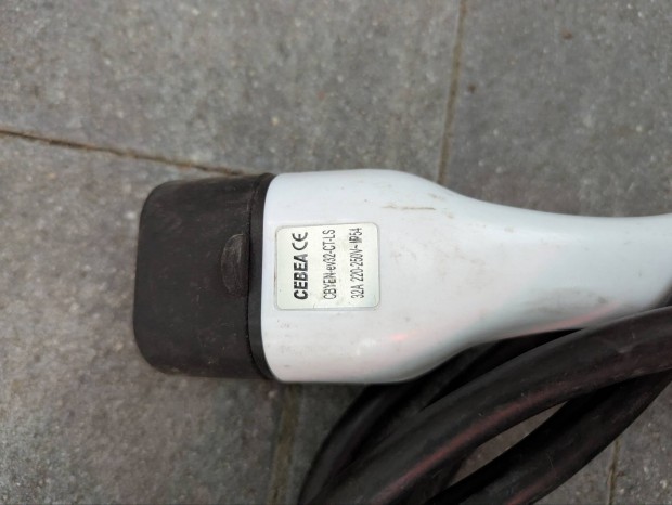 Type 2 elektromos aut tltkbel