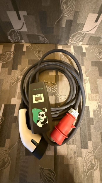 Type 2-es 11Kw-os elektromos aut mobil tlt elad