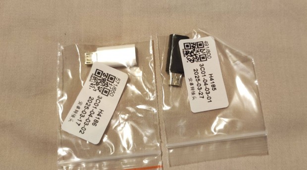 Type C - micro USB átalakító (adapter) fekete vagy fehér