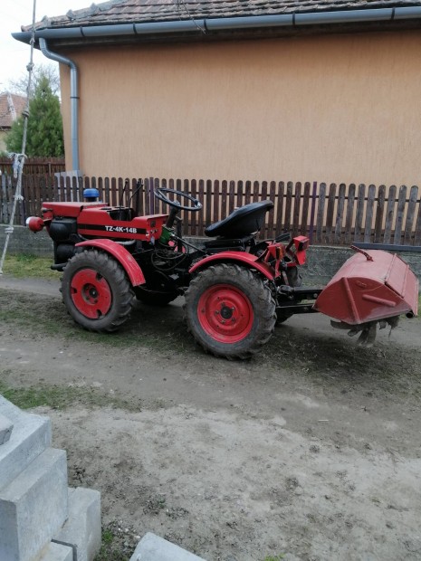 Tz4k 14b elad esetleg fnyr traktort, quadot beszmtok 