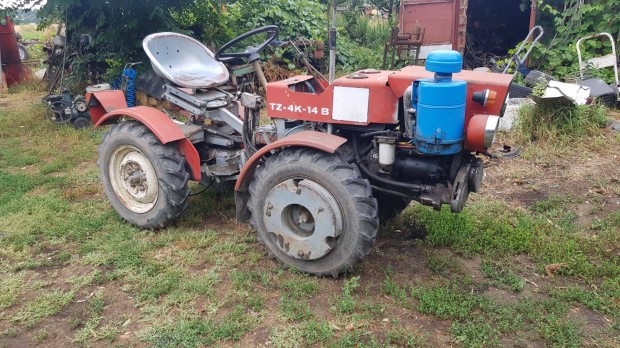 Tz4k traktor elad