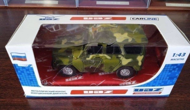 UAZ 31514 (469b) parancsnoki kisauto modell 1/43 Elad