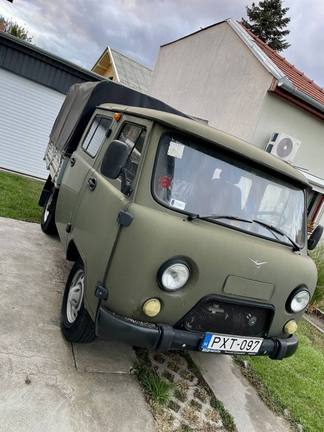 UAZ 39094 pickup 650km ujszeru 5 szemelyes