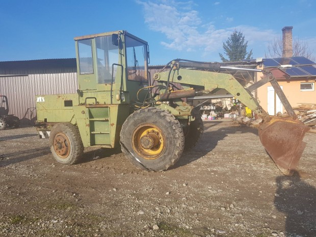 UN 053.darabokban elad�