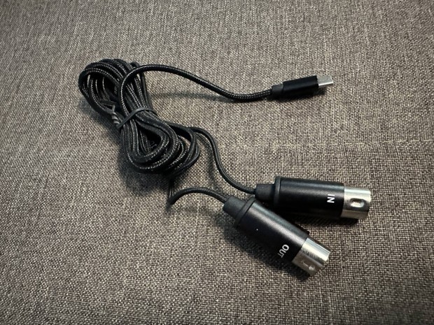 USB-C - MIDI in/out adapter, kbel