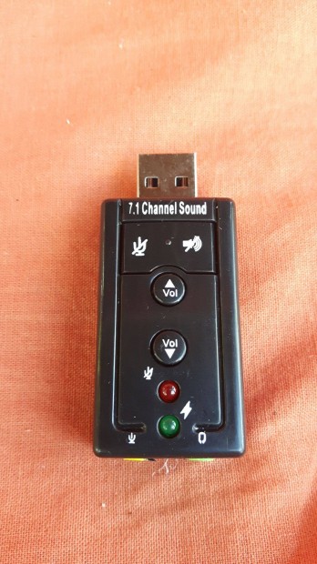 USB virtulis 7.1 csatorns hangkrtya (j)