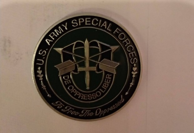 US Army Special Forces coin ( rem )