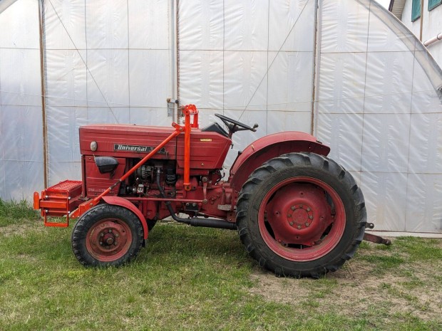 UTB 340-es Universal traktor elad