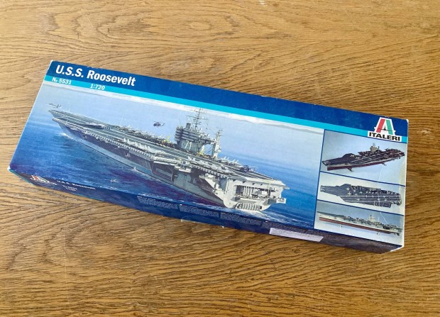 U.S.S. Roosevelt replgp hordoz makett. Italeri