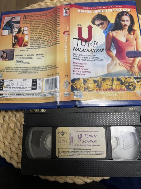 U turn hallkanyar vhs m