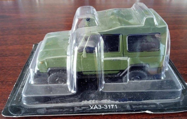 Uaz 3171 kisauto modell 1/43 Elad