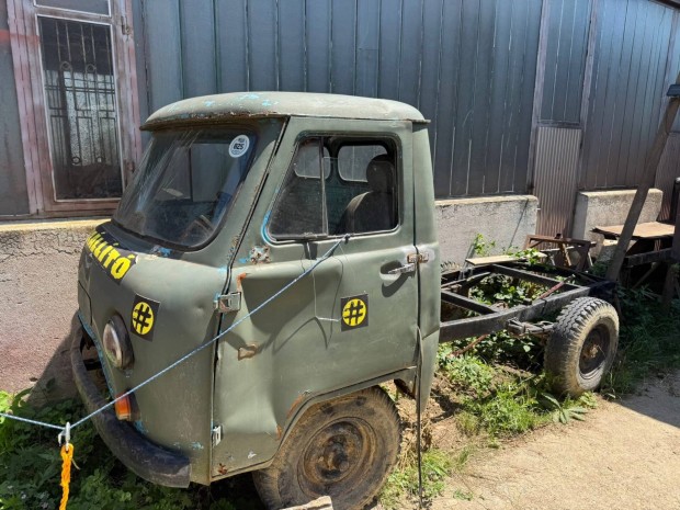 Uaz 452 platós