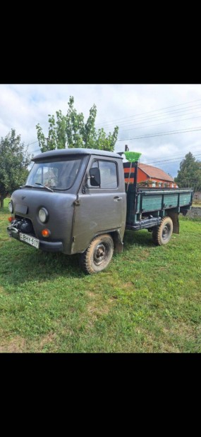 Uaz 452 plats