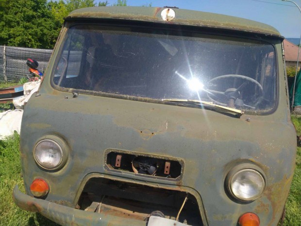 Uaz 452 romos platóval fellelt üzemképtelen állapotban eladó