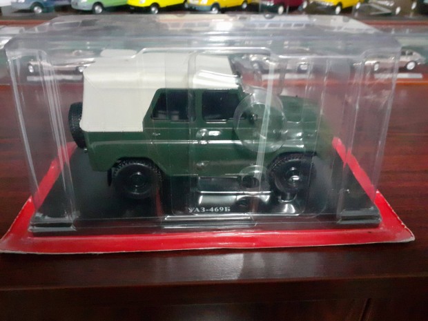 Uaz 469 kisauto modell 1/24 Elad