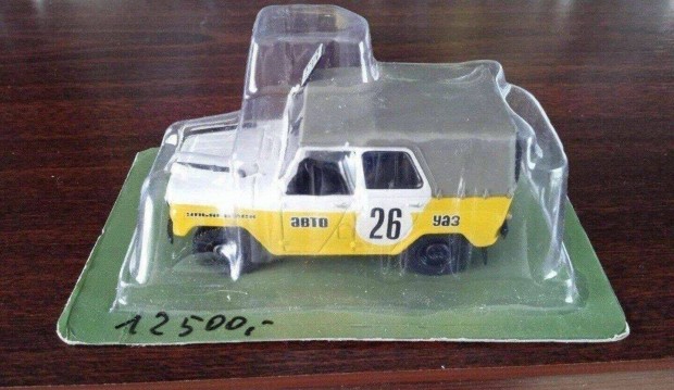 Uaz 469 krosz kisauto modell 1/43 Elad