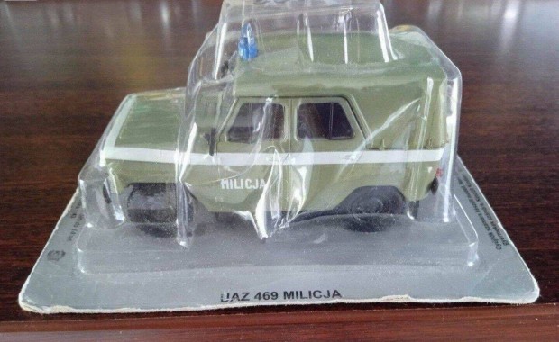 Uaz 469 milicja "kultowe" DEA kisauto modell 1/43 Elad