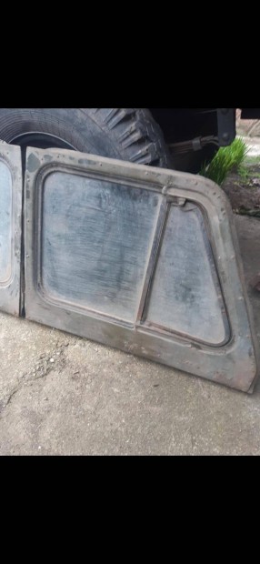 Uaz 469 oldalablak!