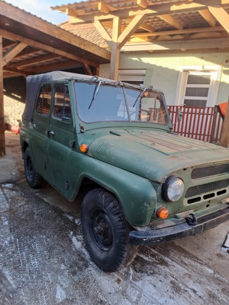 Uaz 469 papiros 7 szem horog