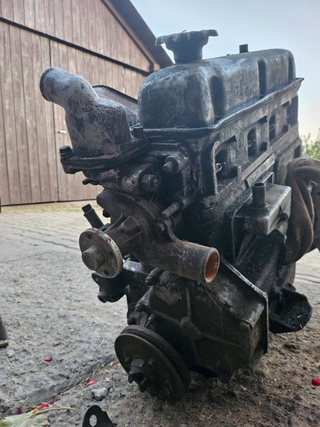 Uaz motor elad