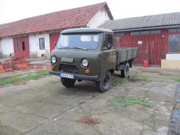 Uaz plats 4x4 lassjrm 2030 -ig mszakival eredeti motorral