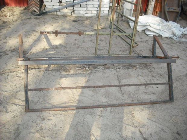 Uaz tet�csomagtart� elad�