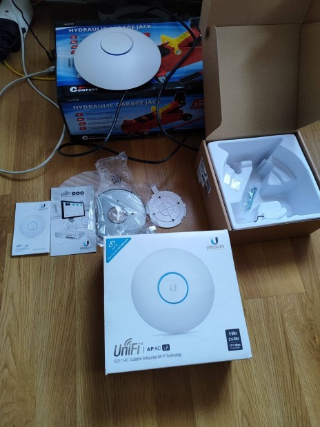 Ubiquiti Unifi AC LR (UAP-AC-LR)