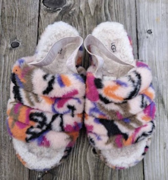 Ugg Fluffy slipper papucs