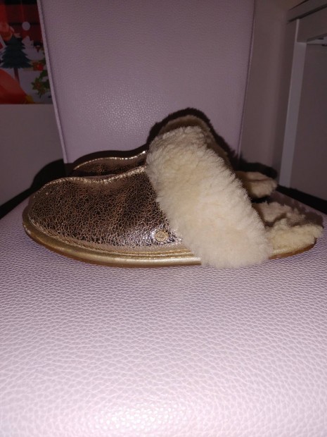 Ugg Scuffette 112539 bunds papucs 38