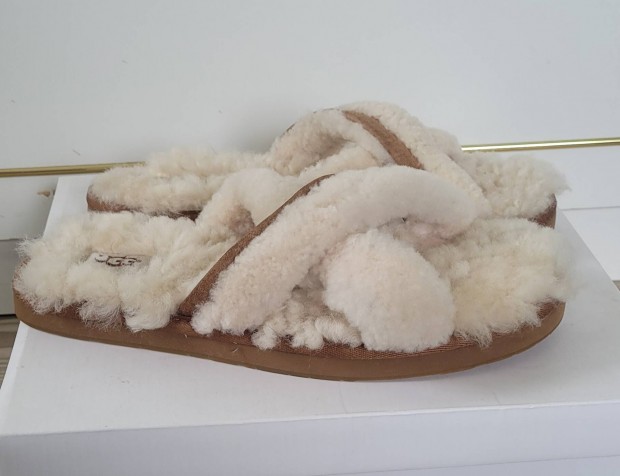 Ugg  Aleba papucs