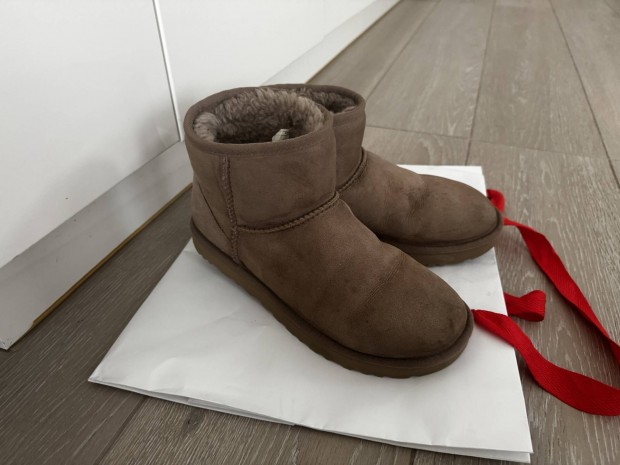 Ugg csizma 39