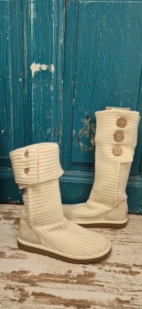 Ugg horgolt csizma j 37