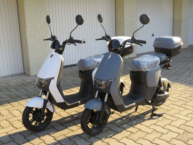 Új 0KM Elektromos Robogó Szállítás Megoldható