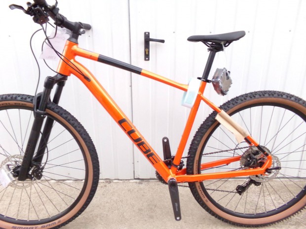 Új 0Km-es 29" Cube Attention férfi MTB tárcsafék, 2x11, Rockshox Air t
