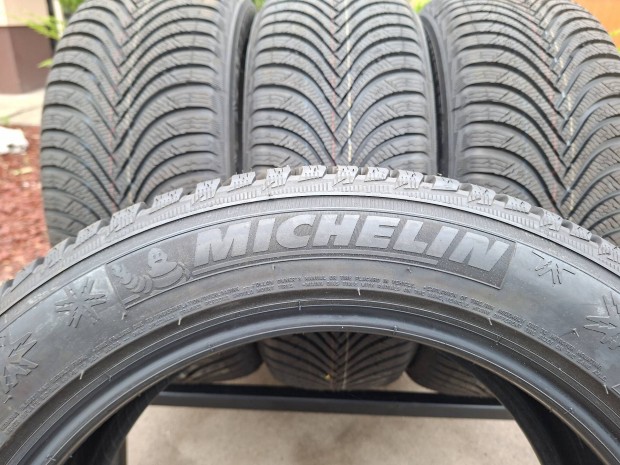 Új 0km-es Michelin 215/55 R17 Téli gumi. 215/55/17