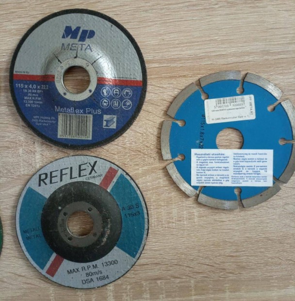 j 115-s Metaflex, Reflex, Rhino vgkorongok khz, illetve fmhez