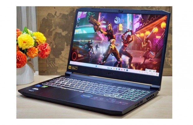 Új 15" Acer Nitro gamer laptop, Core i7, 32 GB RAM, 2 TB SSD, 2év gari
