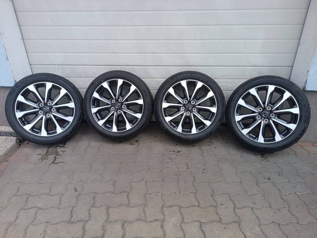 Új 18" 5x114,3 Gyári Mazda alufelni nyári gumival eladó!