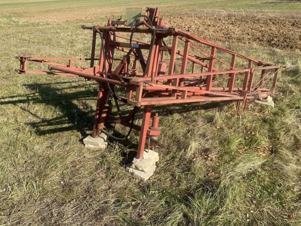 j 18 mteres szntfldi permetez keret Kertitox stb gpekre