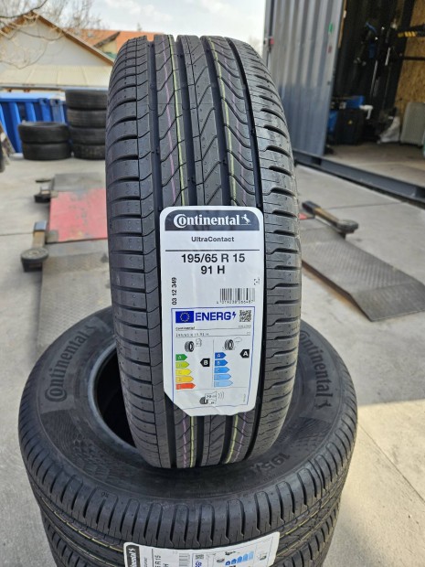 j 195/65R15 Continental Ultracontact 