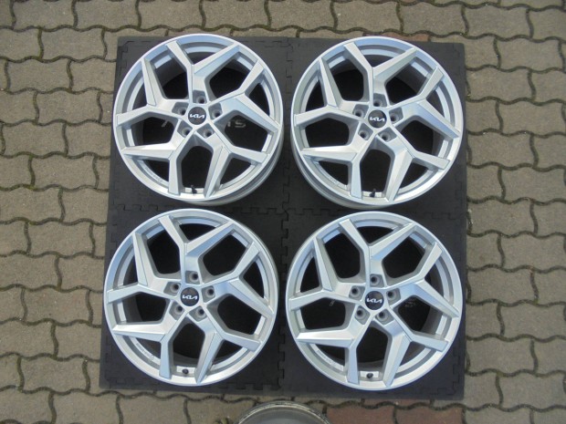 �j 19-es gy�ri KIA alufelni T.PM.S szenzorral elad�