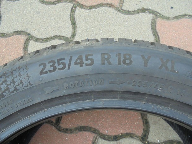 j 1 db 18-as Prmium 2023-as ngyvszakos gumi elad