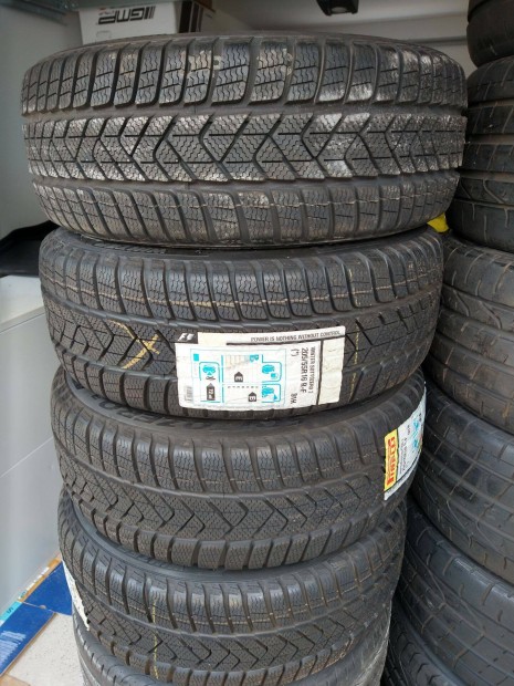 j 205/55R16 91 H Pirelli - Winter Sottozero 3 R-F (*) gumik