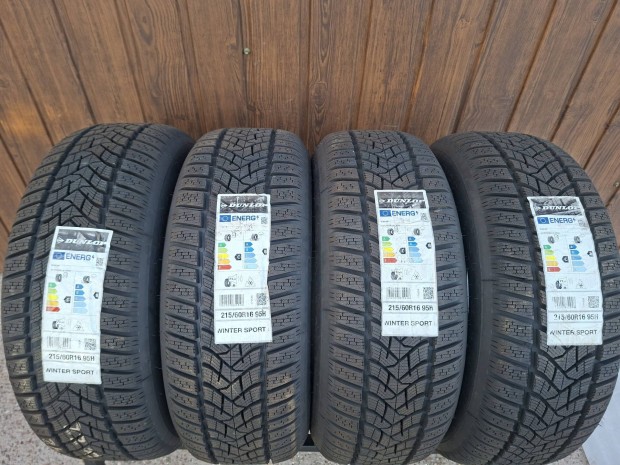 Új 216/60 R16 Dunlop Téli gumi. 216/60/16