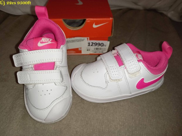Új 22-es Nike kislány fehér cipő, sportcipő 9500ft