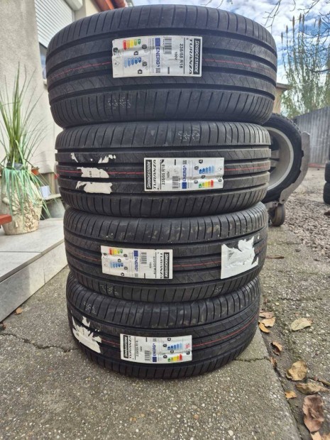 j 235/55 R18 235/55R18 Bridgestone Turanza 6 nyri gumi